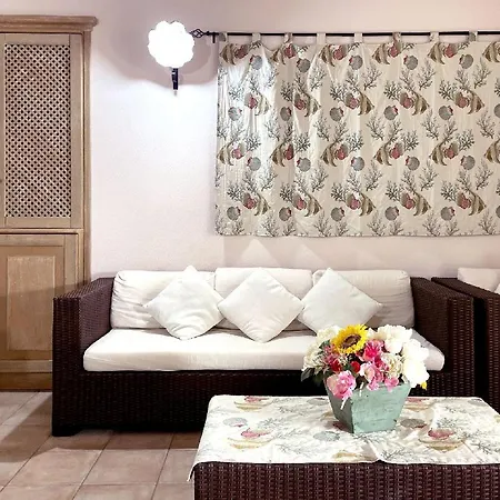 Al Mare Apartment